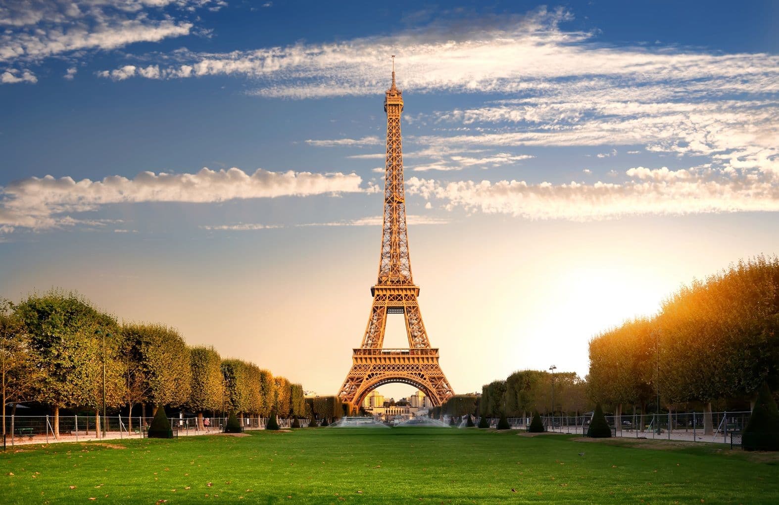 American Expats in France Win Battle Over IRS